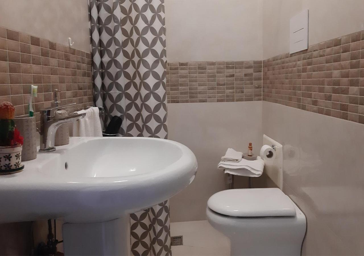 Domus In Fonte Bed and Breakfast Scafati Buitenkant foto